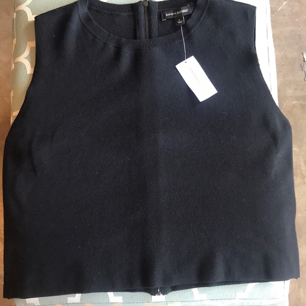 Ladies mid drift vest.